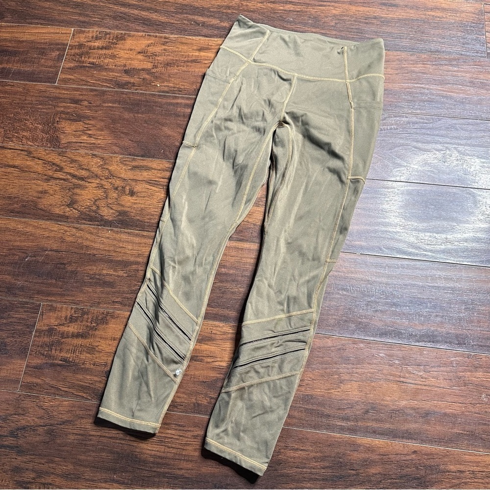 Fabletics Green Power Motion 365 Pocket Leggings - Picture 2 of 4